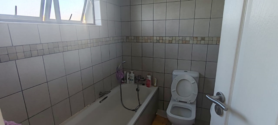 3 Bedroom Property for Sale in Mossel Bay Central Western Cape